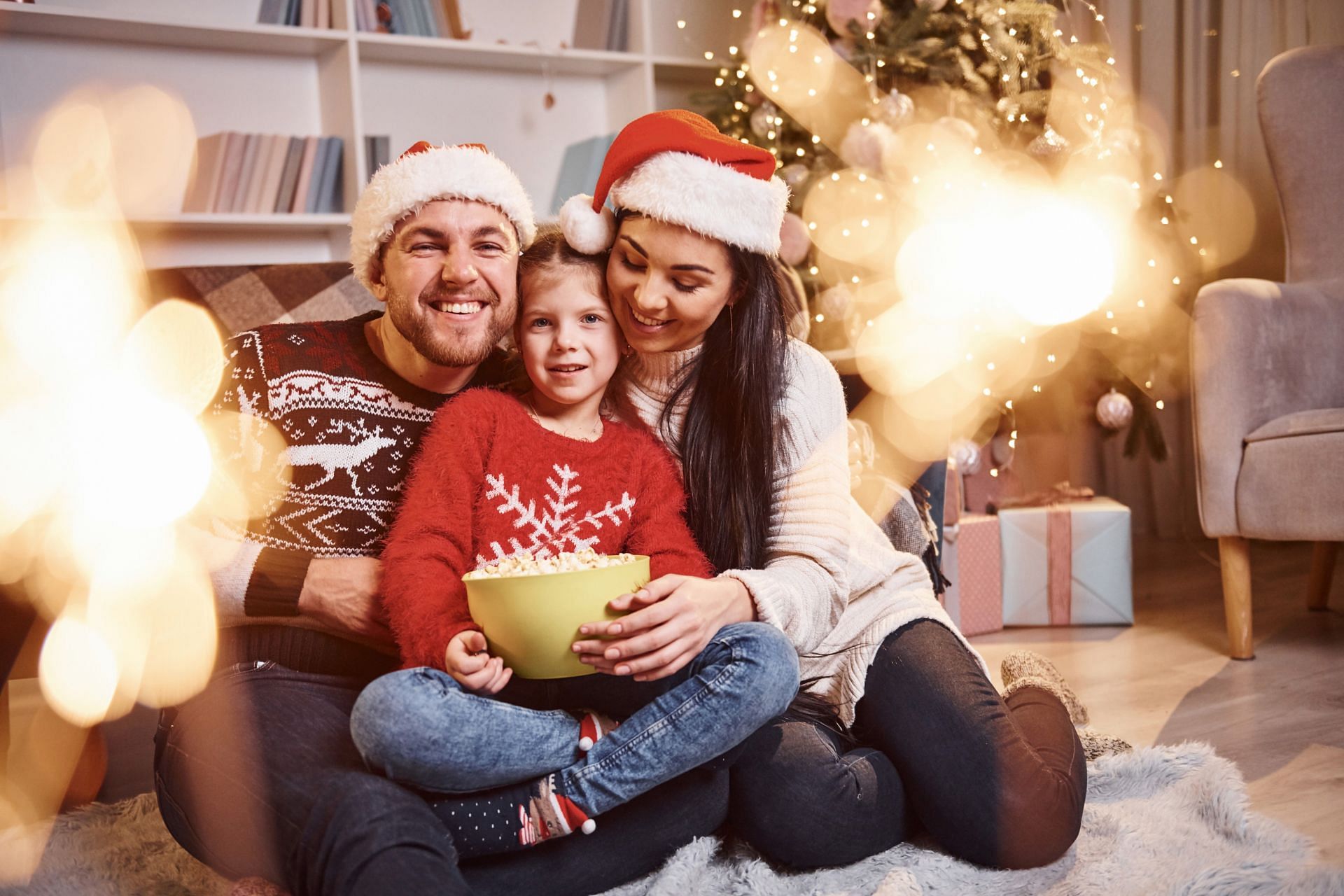 Christmas movies are a time of togetherness and belongingness. (Image via Vecteezy/ Myron Standret)